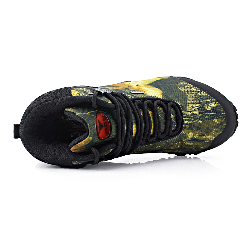 brand Hiking Shoes 2018 French the hot selling trekking shoes for men Camouflage high help outdoor climbing shoes