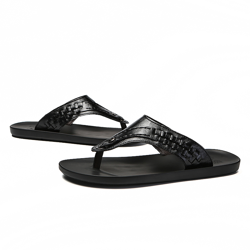 2018 summer British casual slippers Chinese Luxury brand flip flops for men Waterproof breathable beach shoes