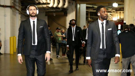 What's the deal with the Cavs, LeBron, the road and those suits?