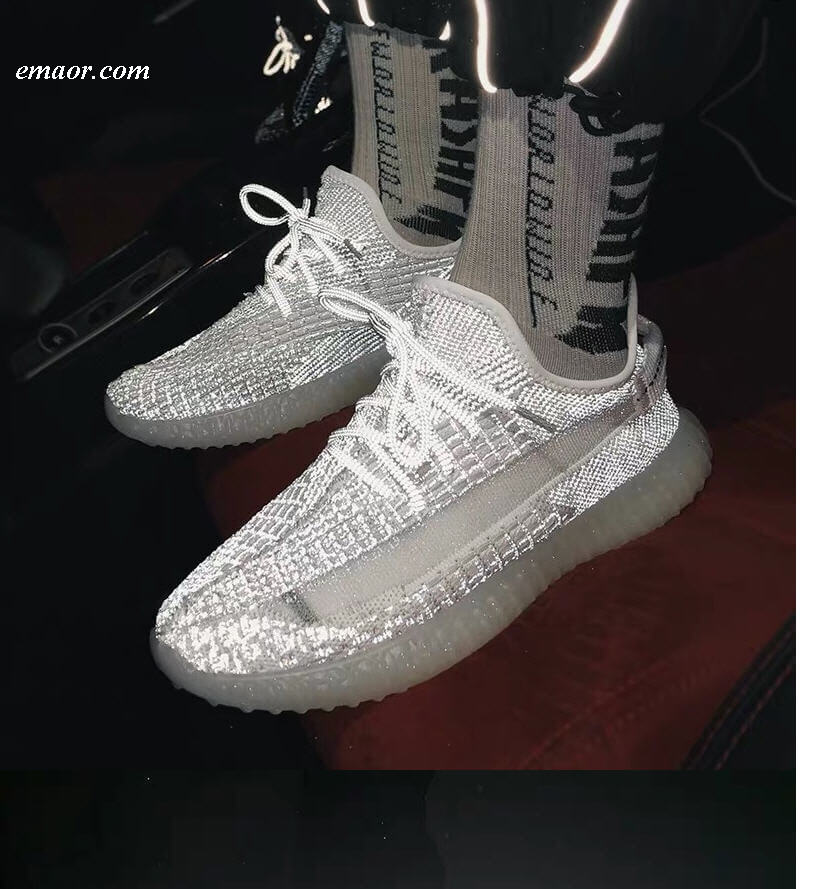 yeezy zebra footaction