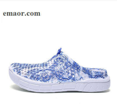 Garden Clog Shoes Women Lightweight Quick Drying Summer Flat Benassies Outdoor Sandals Hollow-Out Beach Slipper 
