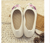 Flat Shoes for Women's Casual Ballet Flats Embroidery Vintage Round Toe Cotton Fabric Slip On Ladies Flat Shoes Chaussures Femme Loafers Moccasin Flat Shoes for Women 